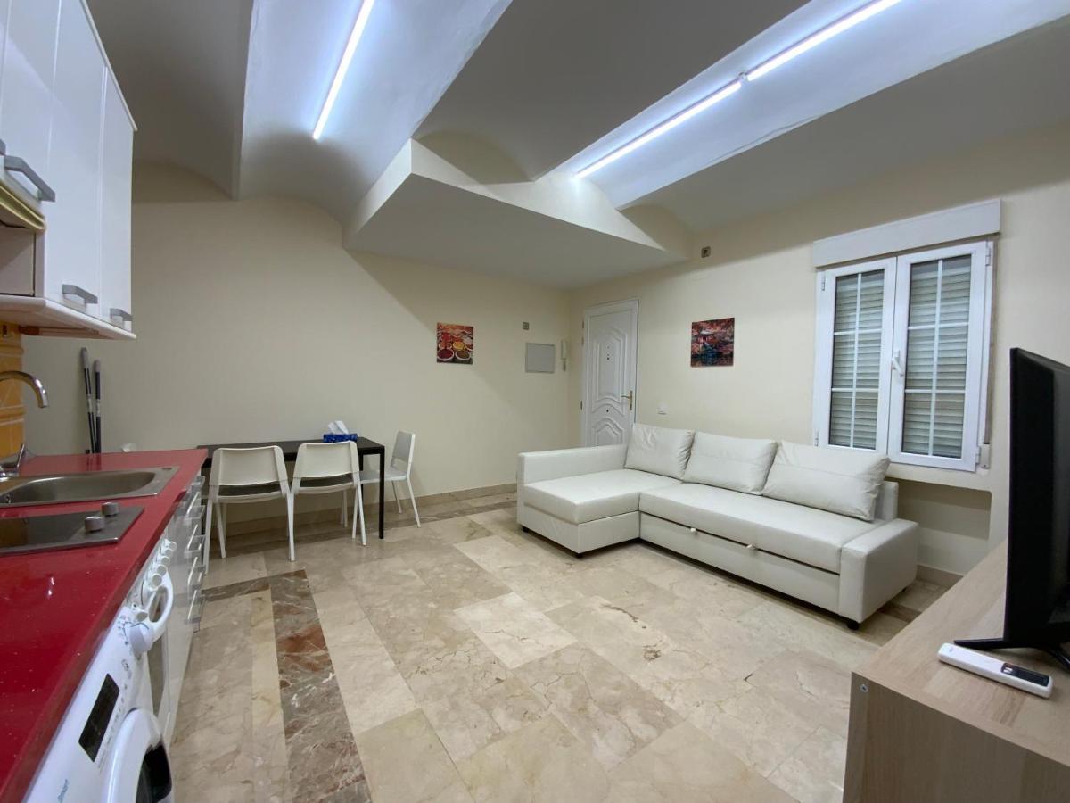 El Jardin Del Angel Olmo Apartment Madrid Exterior foto